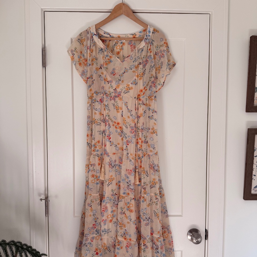 In Loom Midi Dress Size L